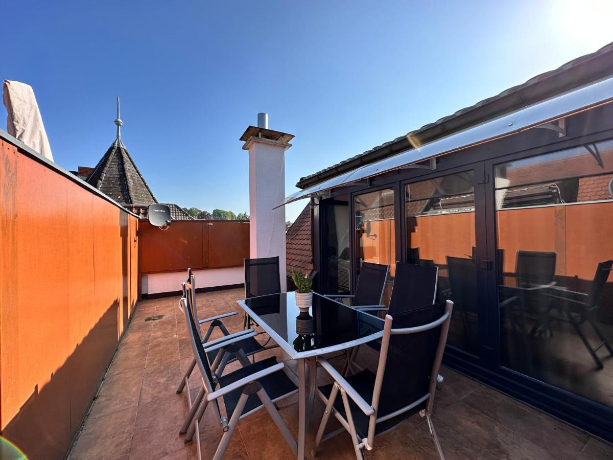 Amao-Green I 90Qm I Penthouse Maisonette Mit Rooftop I City Center I King-Size Betten Lahr  Dış mekan fotoğraf